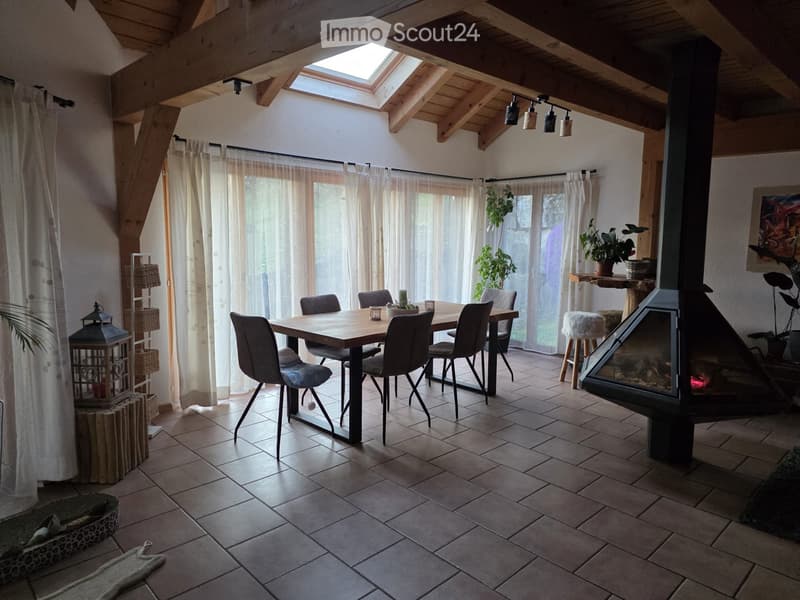 Haus mit 6 Räumen zur Miete (2)