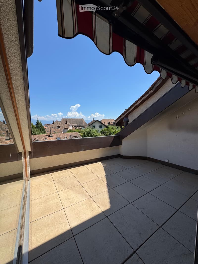 Beautiful apartment for rent in a village house in Yens (3)