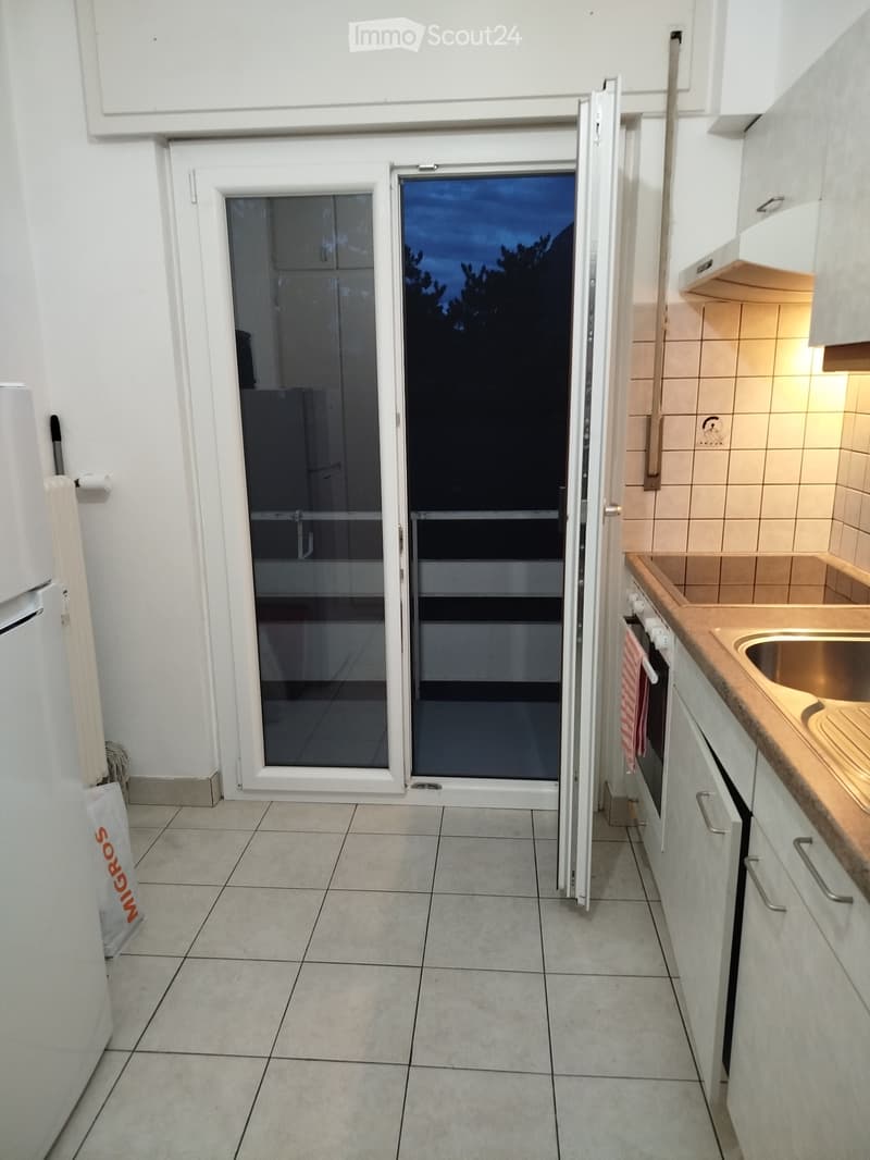 Zimmer zur Miete in Wohngemeinschaft in Sierre 550 CHF/Monat (3)