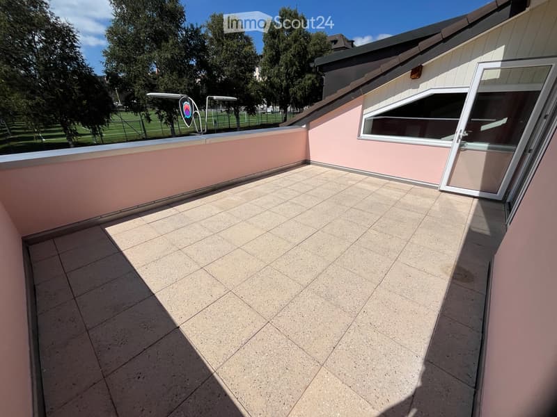 Apartment with terrace (5)