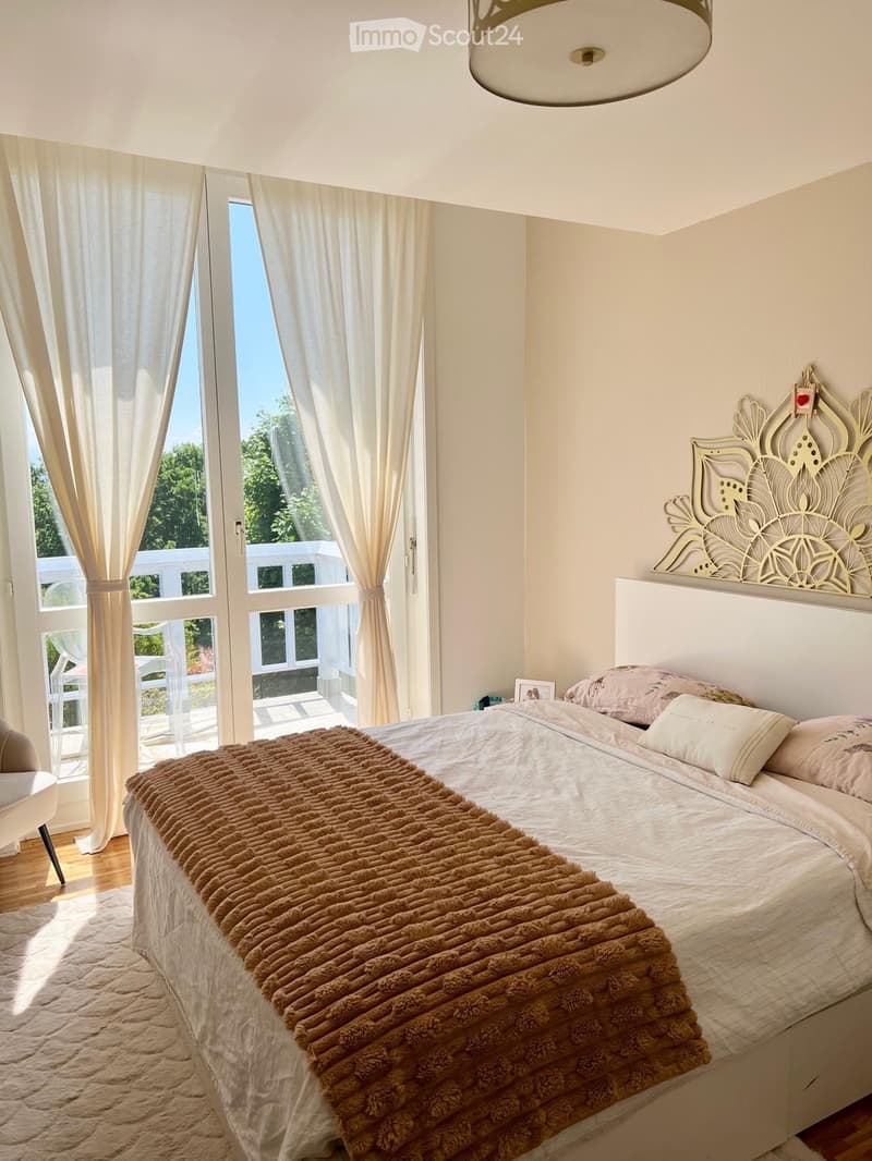 Meraviglioso appartamento di 3,5 locali, vista lago (1299 Crans) (4)