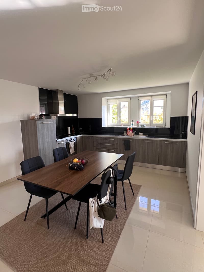 Zweieinhalb-Zimmer-Wohnung in Bettens (2)