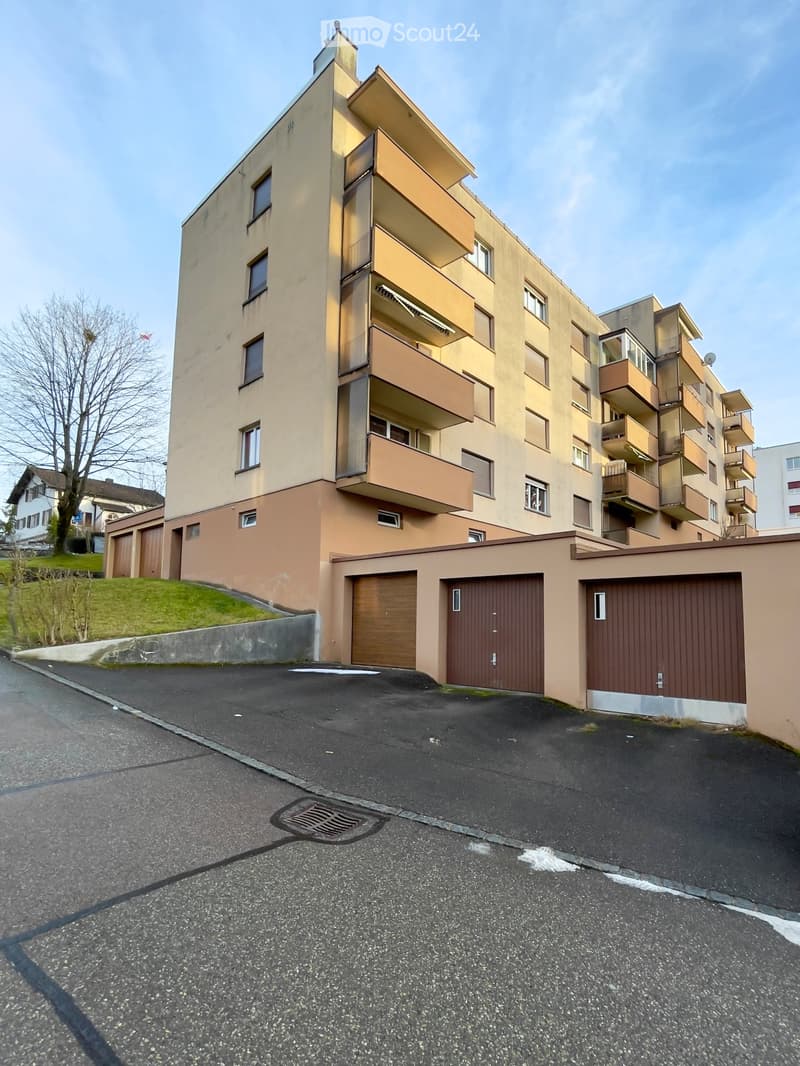 Moutier - Schönes 4,5-Zimmer-Apartment in PPE (7)