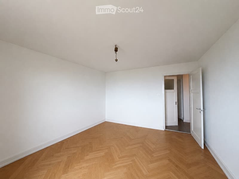 Charmant appartement de 2.5 pièces avec balcon à Neuchâtel (5)
