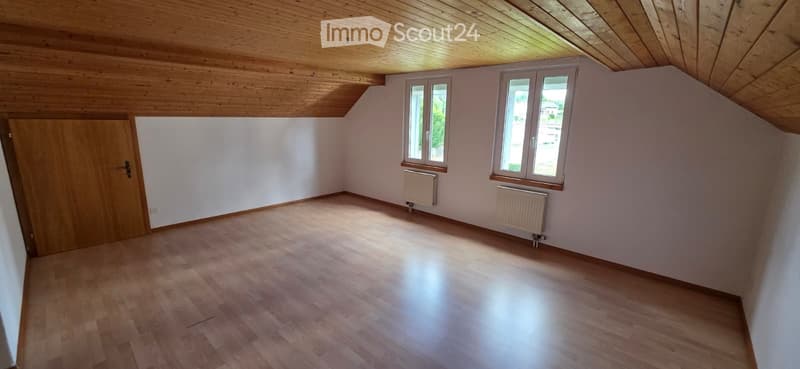 In affitto appartamento attico di 4.5 locali (3)