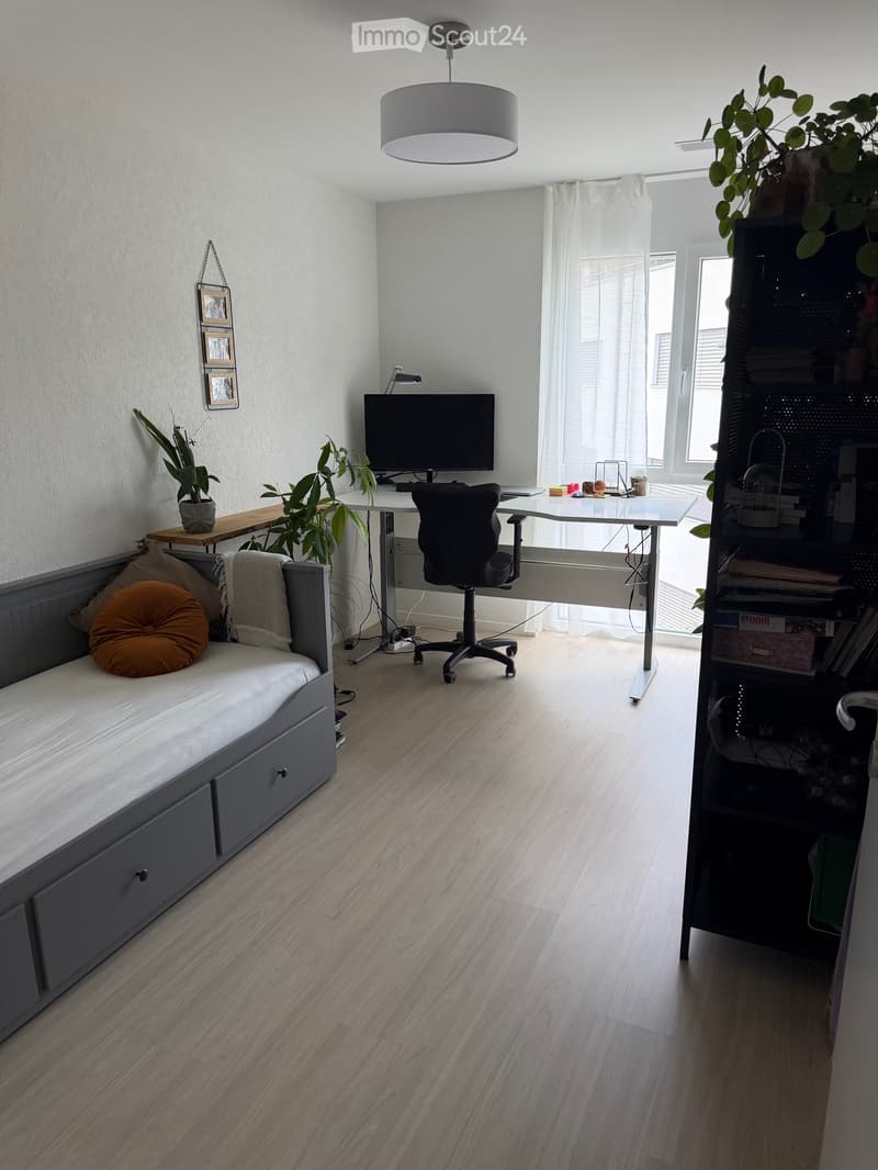 Attic apartment with 4.5 rooms in Attalens (7)