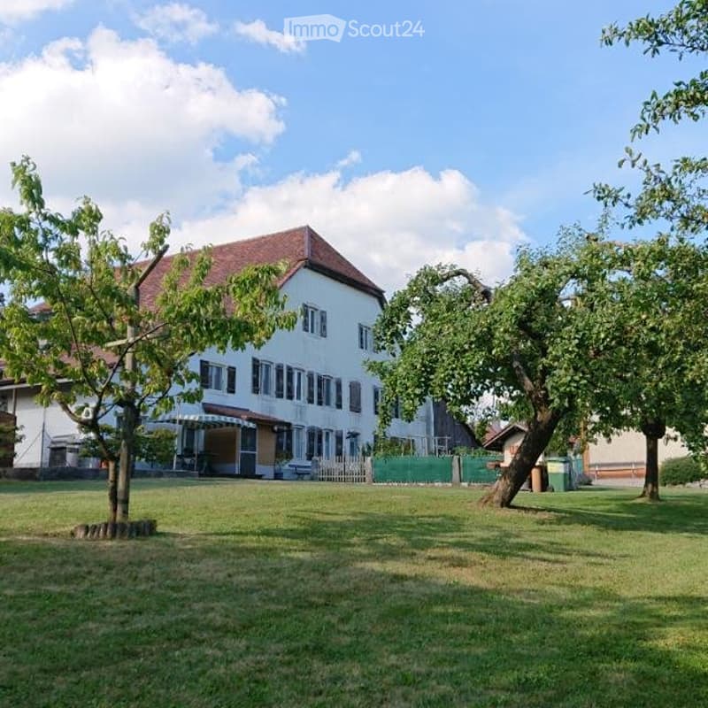 Ampio appartamento di 3.5 locali di 115 m2 a Lignières - disponibile subito (5)