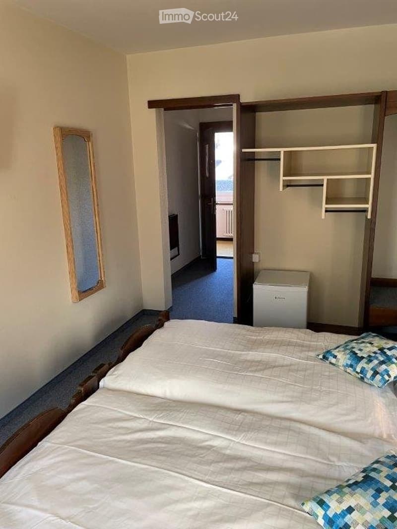 Chambre meublée à louer (4)