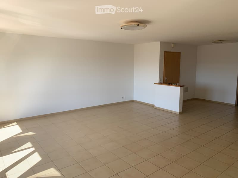 Meraviglioso appartamento in campagna, con vista sulla pianura (5)