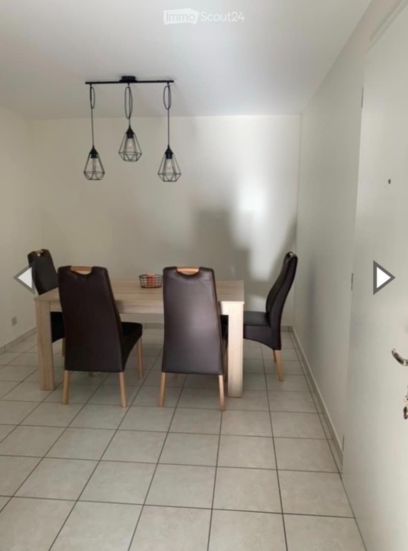Appartamento luminoso di 2.5 locali a Saint-Aubin-Sauges (3)