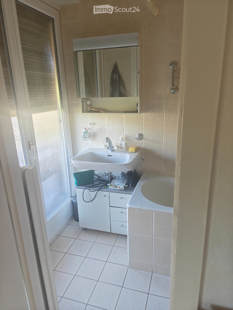 Reprise de bail2 pièces 40 m² avec balcon à Florissant (5)