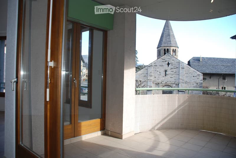Appartamento di 2,5 locali nel centro del villaggio (5)
