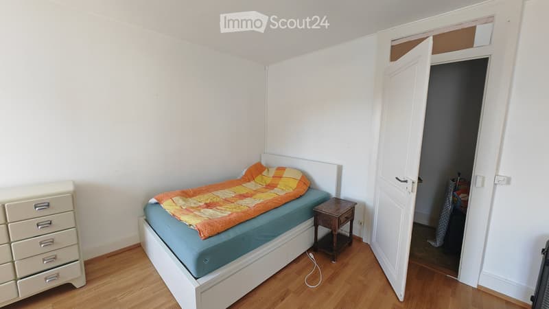 Bright room in a shared flat in central Lausanne (Riponne) (3)