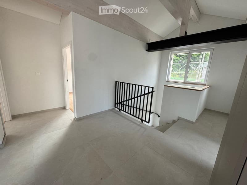 Appartamento 3,5 locali di alto standing al 2° piano - grande terrazza con vista (4)