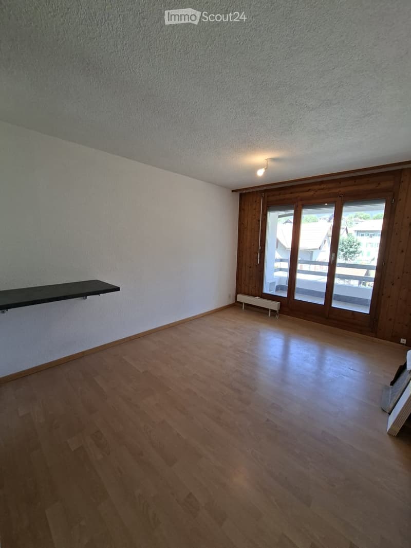 Schönes 2-Zimmer-Apartment mit 2 Balkonen in Reconvilier (3)