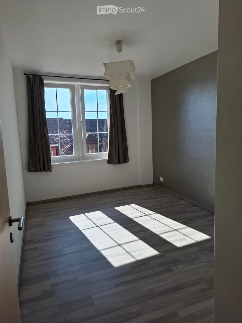4,5 Zimmer zur Miete im Herzen von Cortaillod, sofort verfügbar (4)