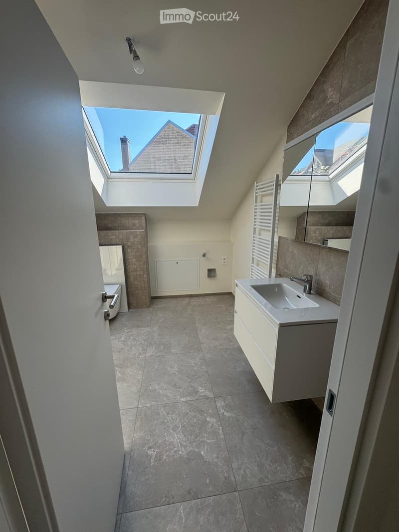 Appartamento 3 locali di alto standing al 2° piano - grande terrazza con vista (5)