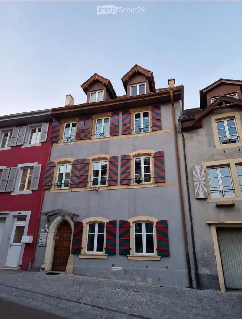 Grande monolocale a Corcelles NE (5)