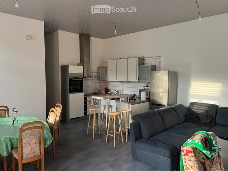 Appartamento 3,5 locali con balcone, Orbe (1)