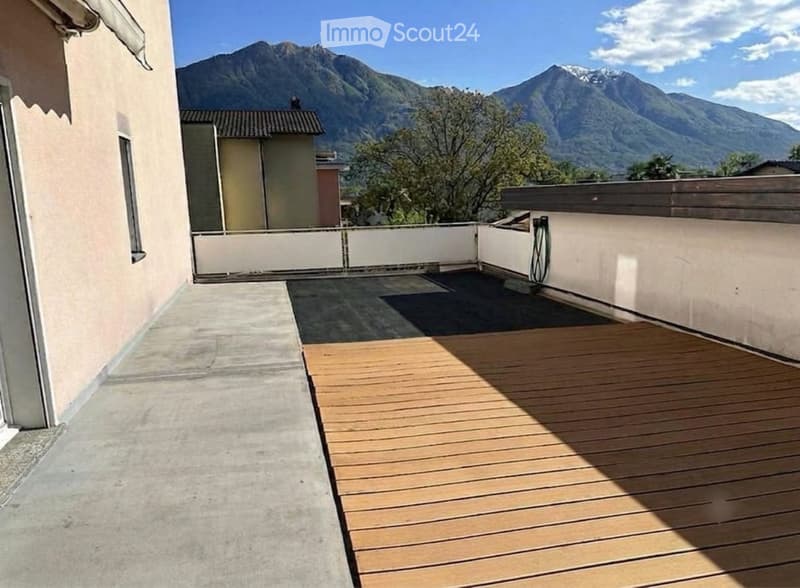 Appartamento 3 1/2 con grande terrazzo a Gordola (1)