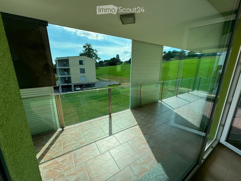 3.5 rooms with large covered parking space in Lussy, FR (2)