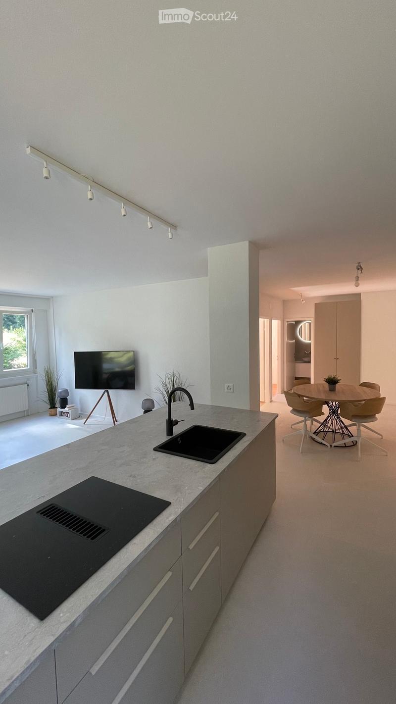 Wohnung 4.5 Zimmer renoviert in Fribourg (Beaumont) (2)