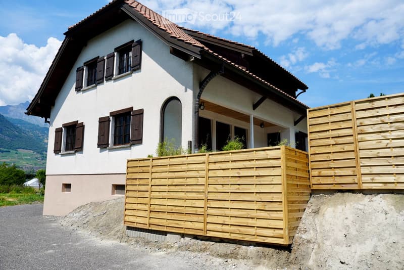 SAXON Villa 5.5 rooms, ~200 m² living space, plot 626 m² (1)