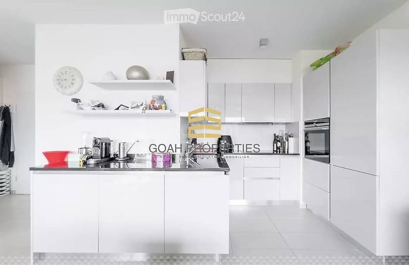 Prachtvolle 3,5-Zimmer-Wohnung mit Panoramablick (3)
