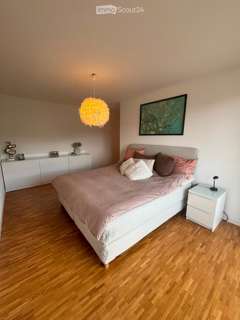 Wohnung 4.5 Zimmer in Rolle (3)