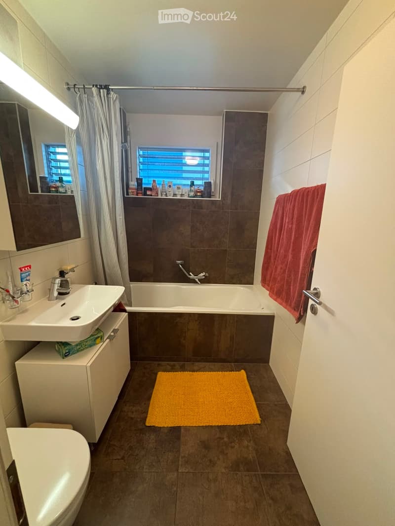 Wohnung 4.5 Zimmer in Rolle (4)