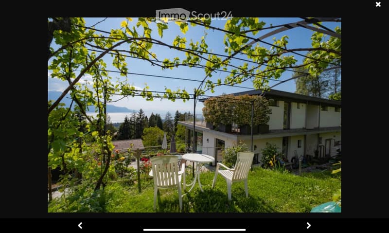 Villa moderna con vista lacustre superba (13)