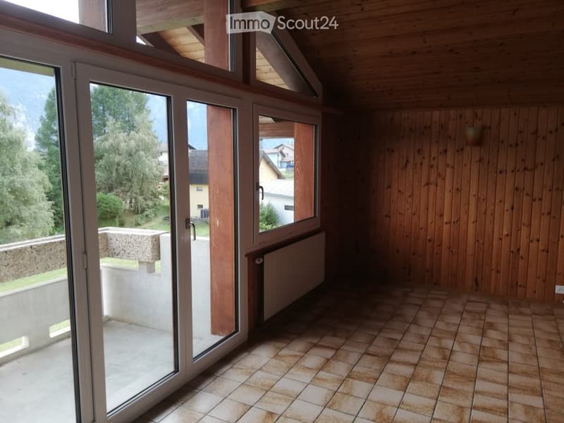Geräumige 3.5-Zimmer-Wohnung im 1. Stock unter dem Dach (3)