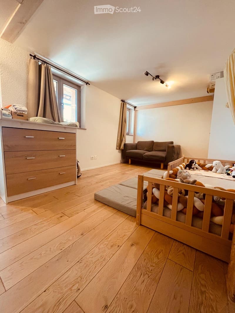 Großes Apartment, 3 Schlafzimmer, Büro, 2 Badezimmer (5)