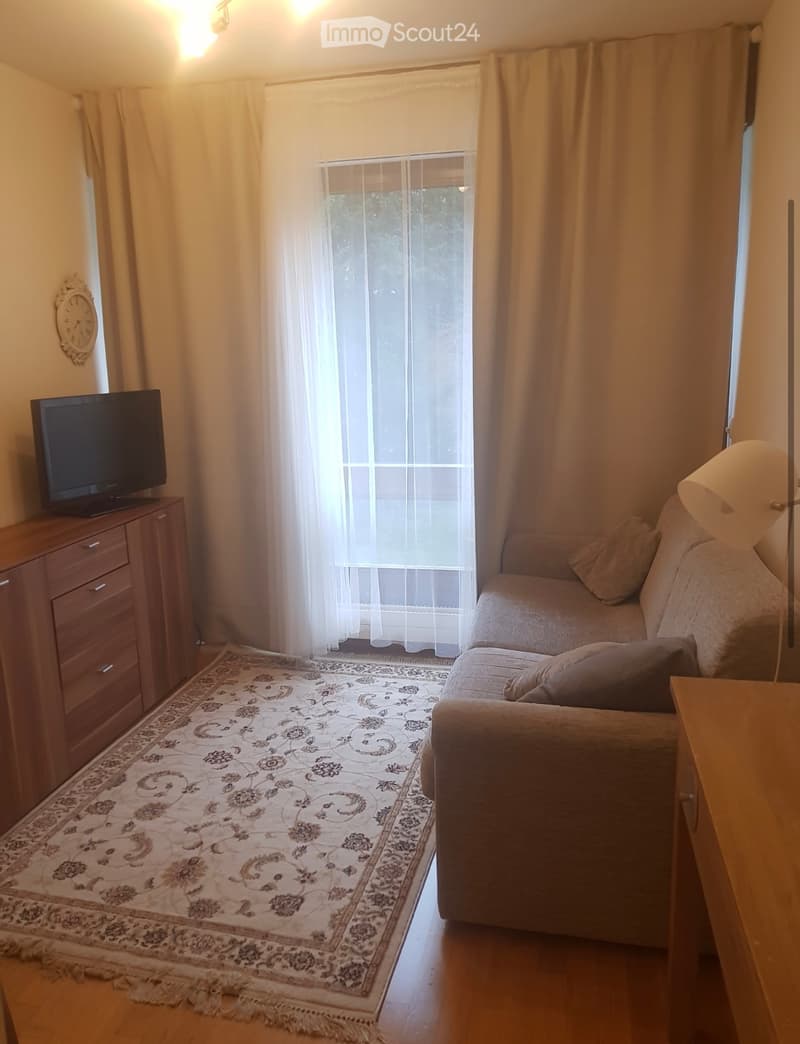 Studio in affitto (1)