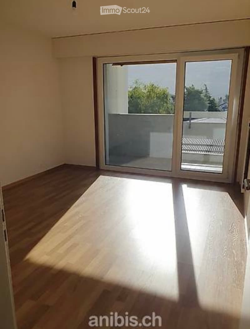 Takeover of lease 2.5-room apartment in Sion (1)