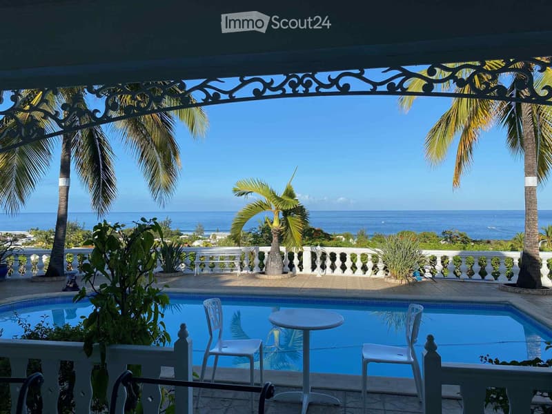 Villa mit Blick auf La Réunion (3)