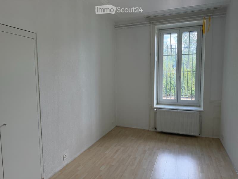 Colombier: zur Miete superbe Apartment mit 3.5 Zimmern im Erdgeschoss (5)