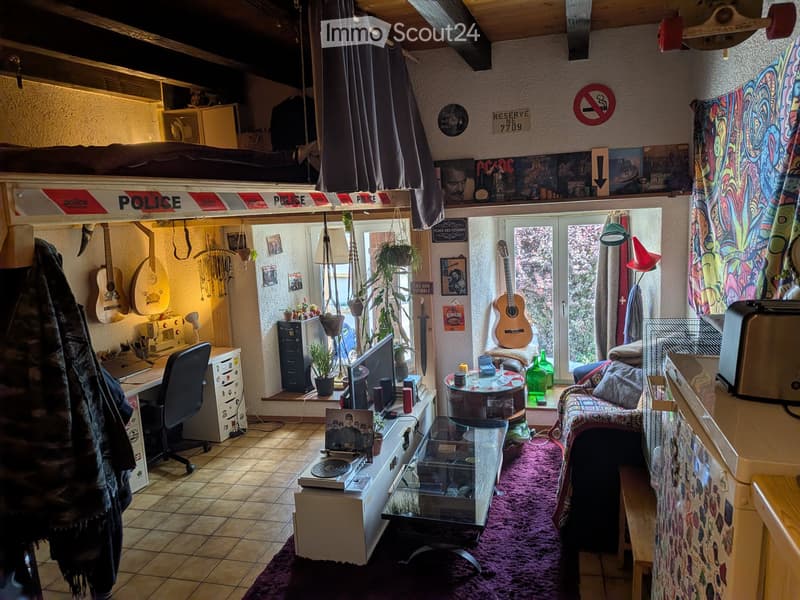 Studio zur Miete im Zentrum des Dorfes Lignières (1)