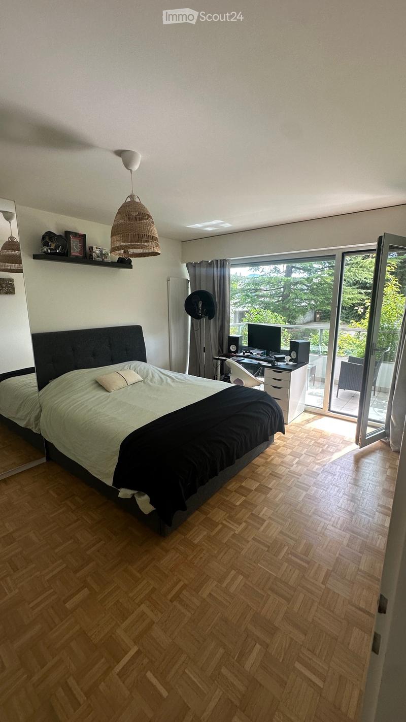Mietet Zimmer, in Wohngemeinschaft (1)