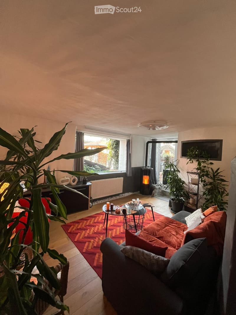 Magnificent duplex on the Conthey hillside (1)
