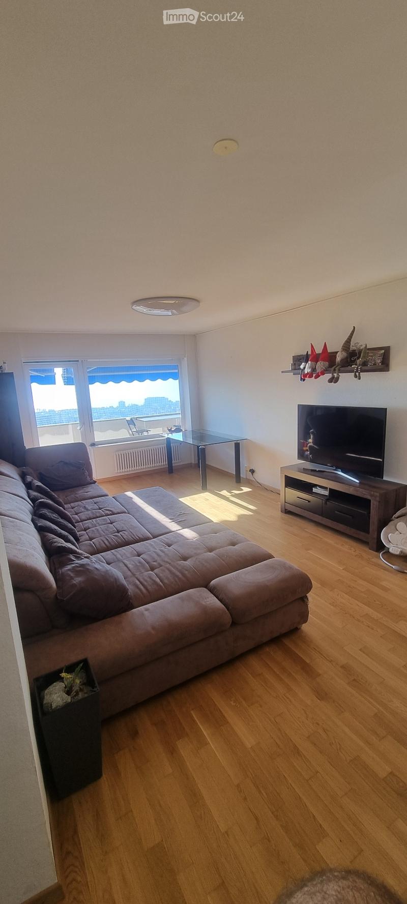 Room for rent (2)