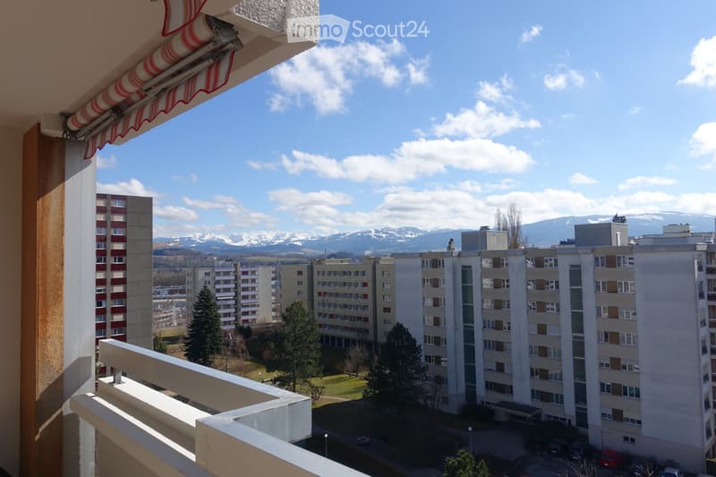 Schönes helles 4.5-Zimmer-Apartment im 8. Stock, Beaumont, Fribourg (1)