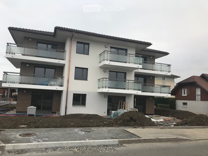 À vendre - Charmant appartement de 4,5 pièces à Publier (1)