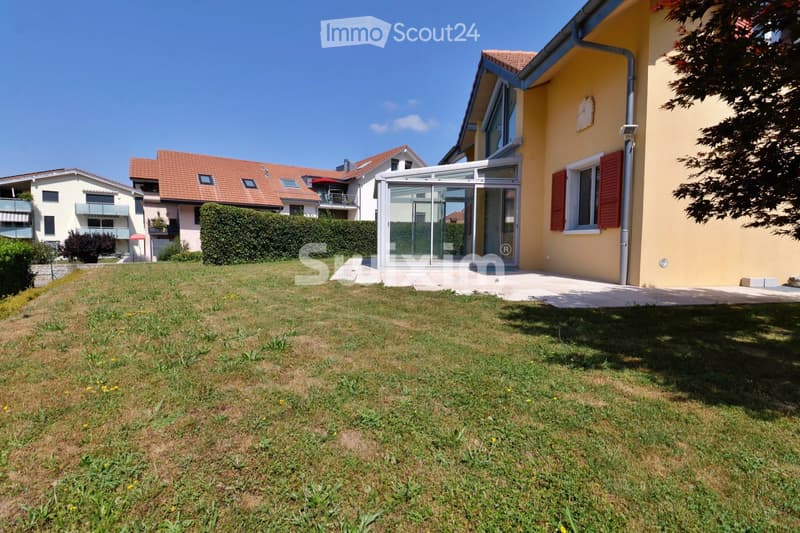 Außergewöhnliche Einzelvilla mit 6,5 Zimmern in ruhiger Lage! (1)