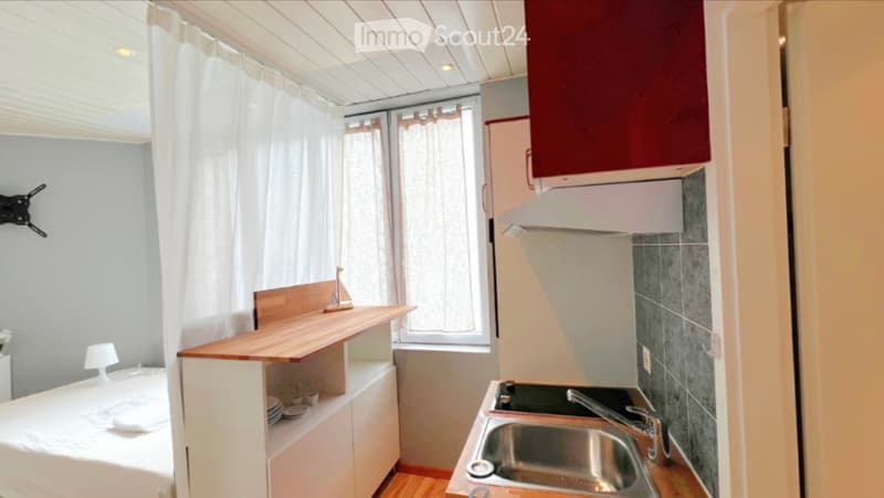 Übernahme eines möblierten Studio-Apartments in Montreux (3)