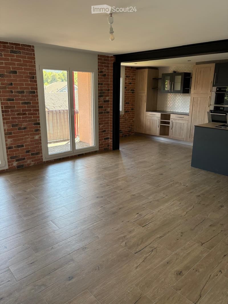 A louer - Appartement 3,5 pièces - Belle pièce à vivre (3)
