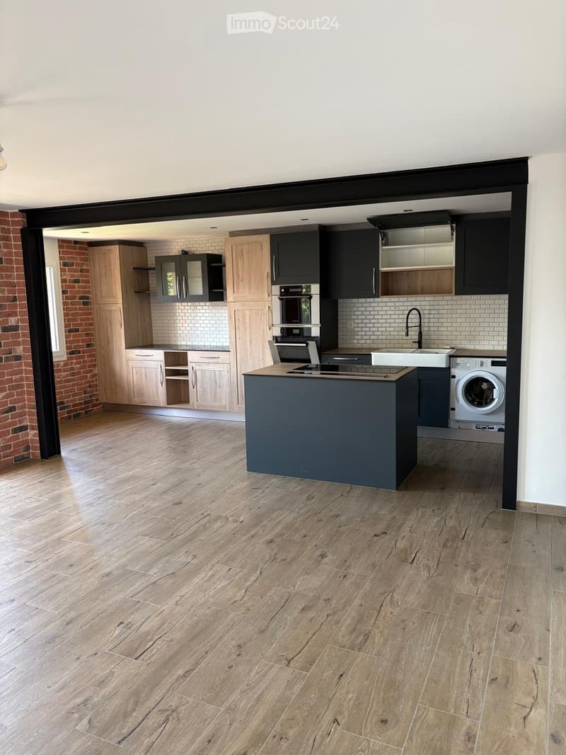 A louer - Appartement 3,5 pièces - Belle pièce à vivre (1)