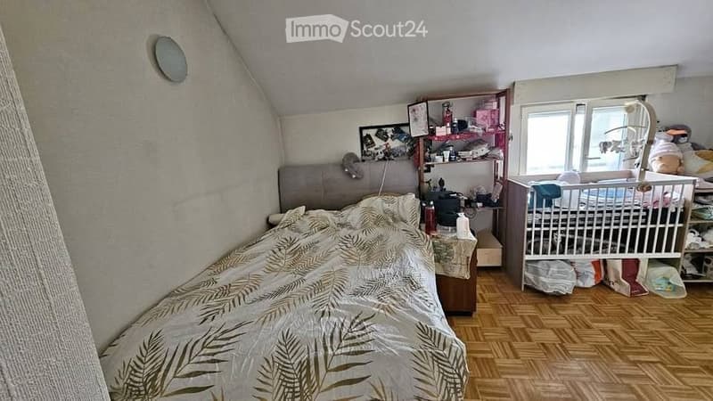 Charmantes 3-Zimmer-Wohnung mit Galerie (2)
