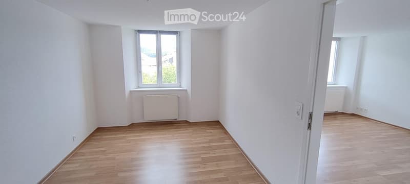 Schönes 3-Zimmer-Apartment im Zentrum des Dorfes (2)