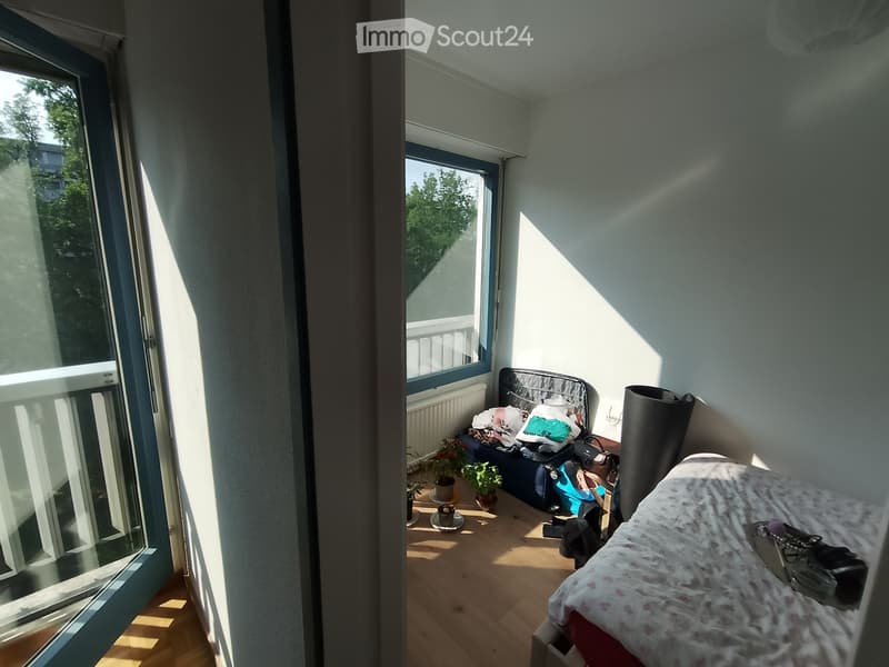 Über Genf, Suche Mitbewohnerin, Zimmer zur Miete (1)
